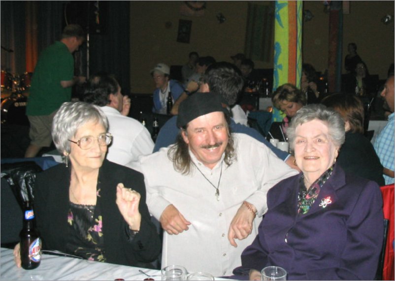 Matt's favorite Aunts,Nettie & Pheemie, Moncton NB